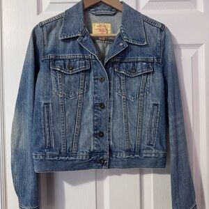 Levi's Classic Blue Jean Jacket